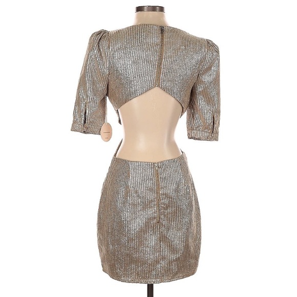 NWT-Camila Coelho - Picture 5 of 8